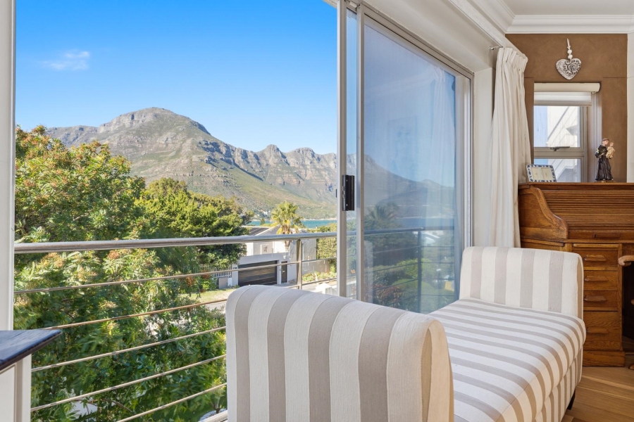 3 Bedroom Property for Sale in Northshore Western Cape